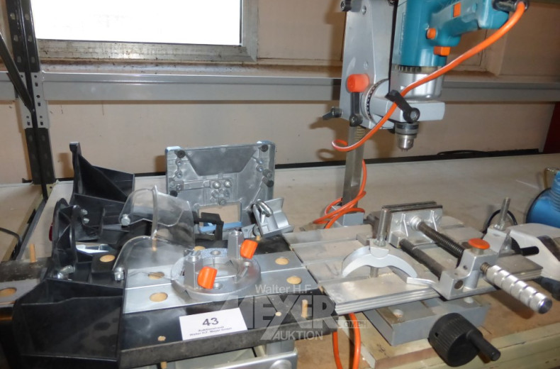 Tischbohrmaschine mit Schraubstock und
