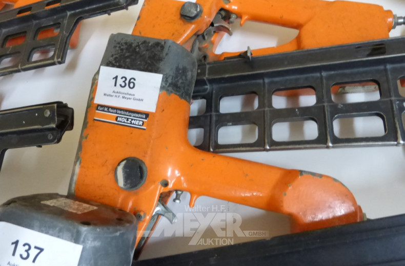 Druckluftnagler, gross