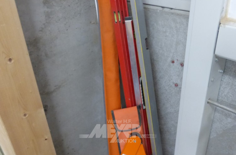 Winkelmessgerät, 3  Wasserwaagen,