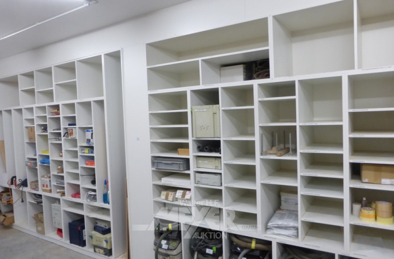 Stollenregalwandinhalt: