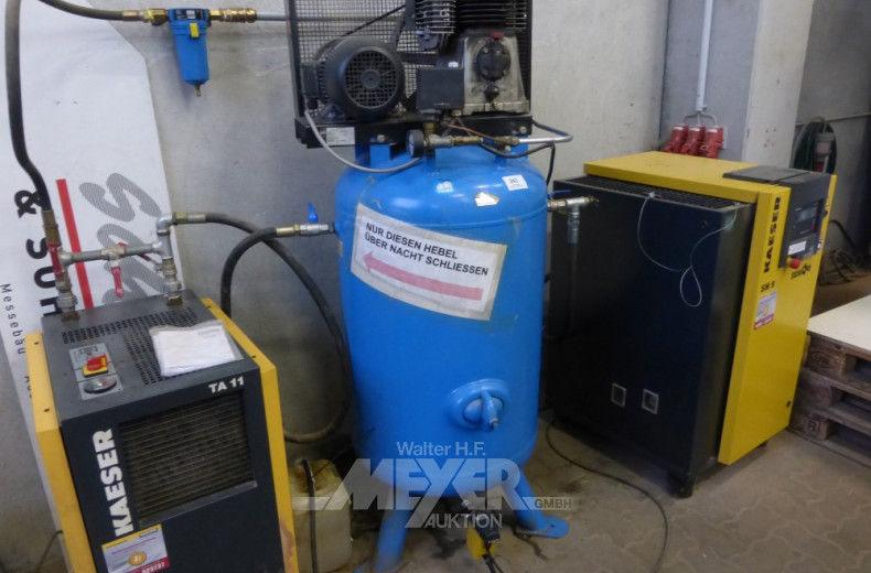 Kolbenkompressoranlage mit stehendem