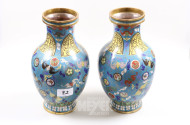 Paar Cloisonné-Vasen, China,