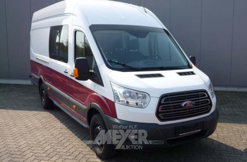 PKW - Kastenwagen mit Doppelkabine,