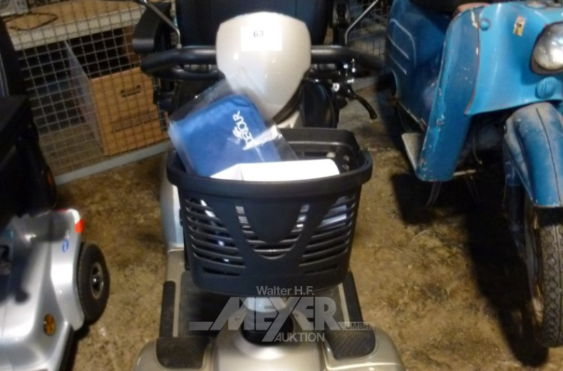 Elektromobil VERMEIREN CARPO 4