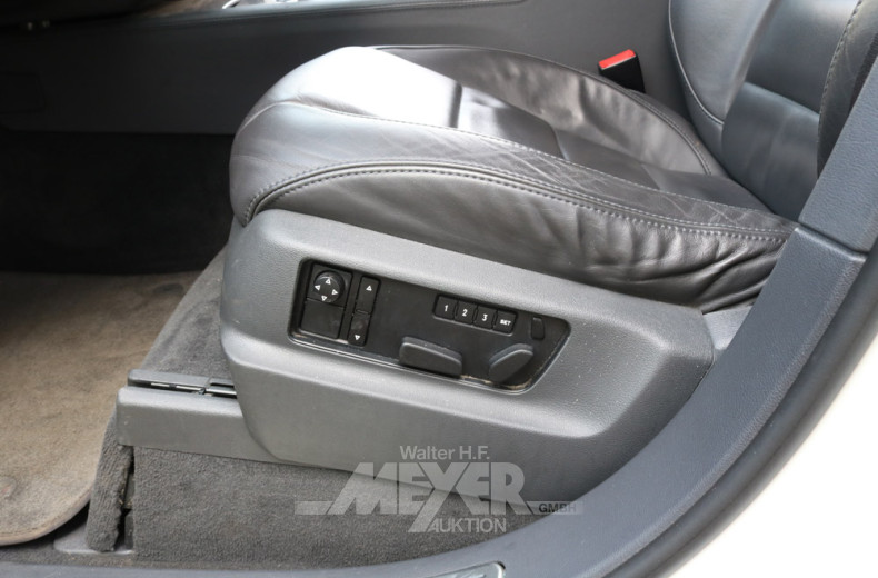 SUV, campanellaweiß