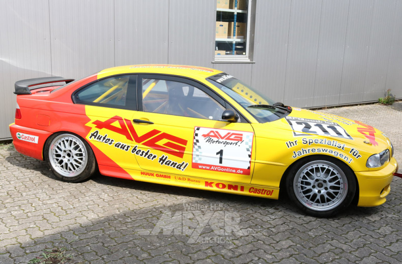 Motorsportfahrzeug, gelb