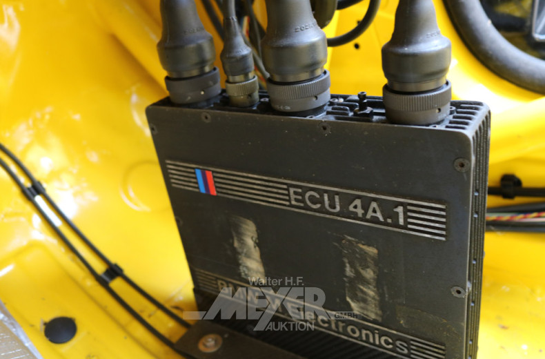 Motorsportfahrzeug, gelb