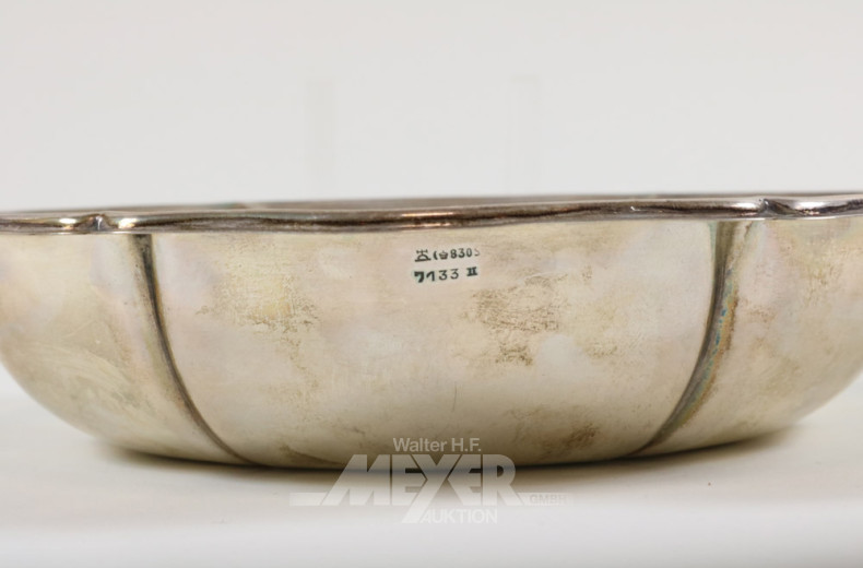 kl. Schale, 830er Silber, ca. 230 g.