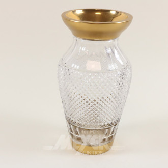 gr. Kristall-Vase, Ernestine Sofienhütte