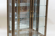 kl. franz. Stilvitrine, 2-türig,