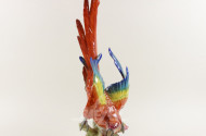 gr. Porzellanfigur, ''Papagei''