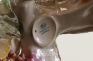 gr. Porzellanfigur, ''Papagei''