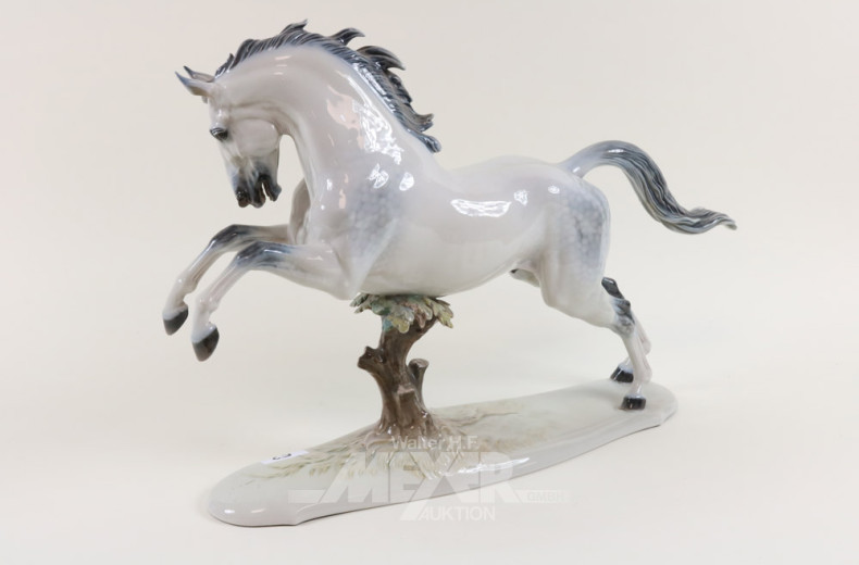 gr. Porz.-Figur ''Pferd''