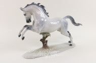 gr. Porz.-Figur ''Pferd''