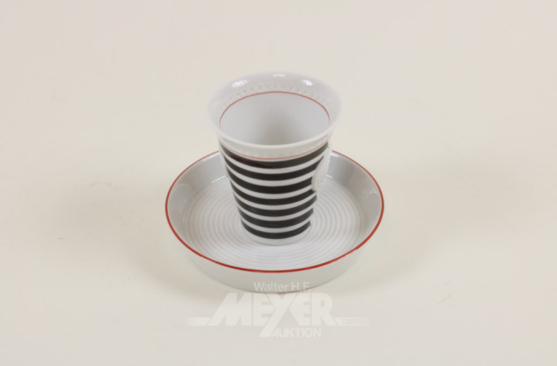 3 versch. mod. Porz.-Sammeltassen,