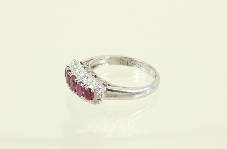 Ring, 18ct. WG, besetzt mit 5 Rubinen,