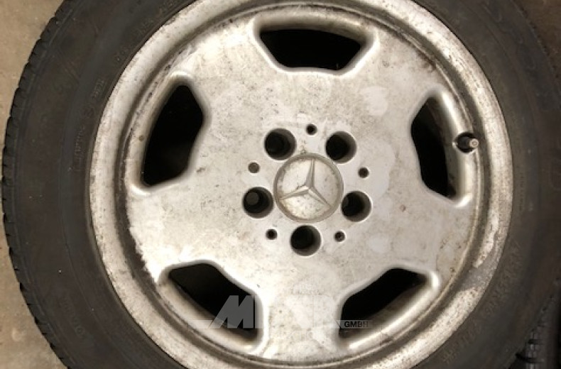 4 Dunlop Winterreifen, Sport auf ALU,