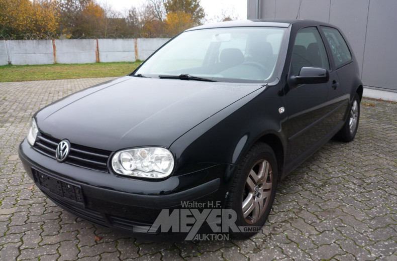 VOLKSWAGEN Golf V, schwarz