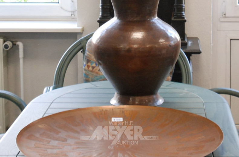 2 Teile Kupfer: Bodenvase, gr. Wandteller