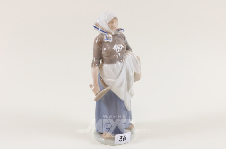 Porz.-Figur, Kgl. Kopenhagen ''Bäuerin''