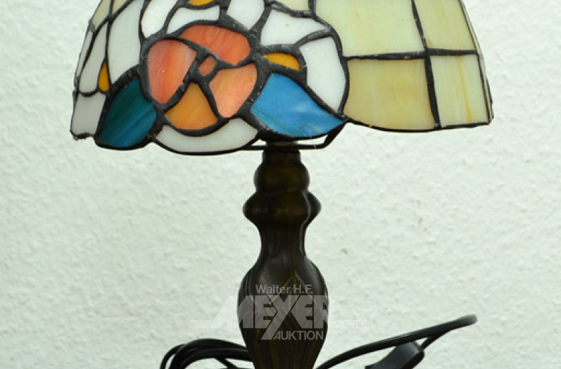 Tischlampe im Tiffanystil,