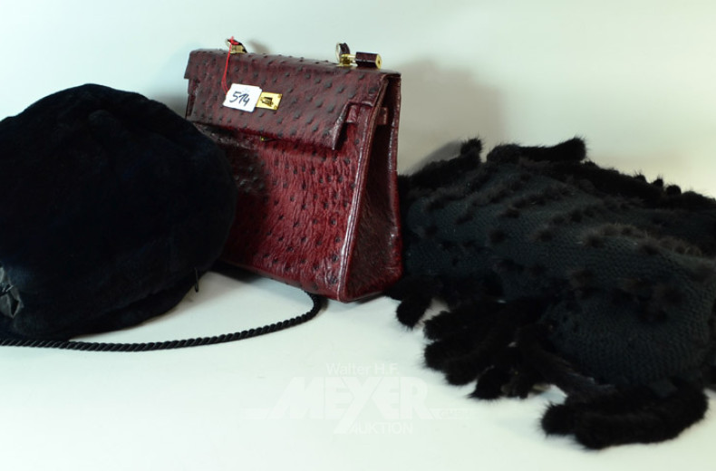 Handtasche, 1 Cape und 1 Muff