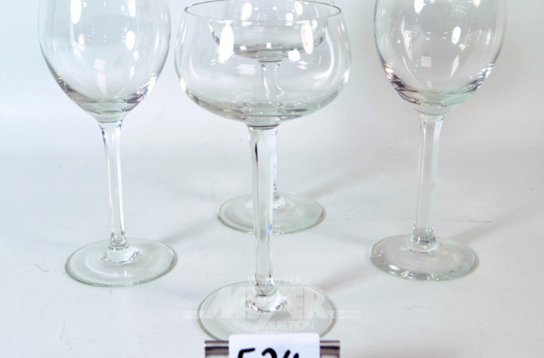 Posten Weiß- und Rotweingläser