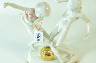 Porz.-Figurengruppe, ''Ball spielende