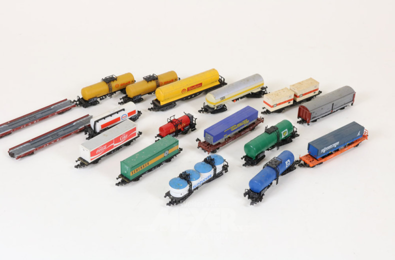 gr. Posten Personenwaggons, ca. 83