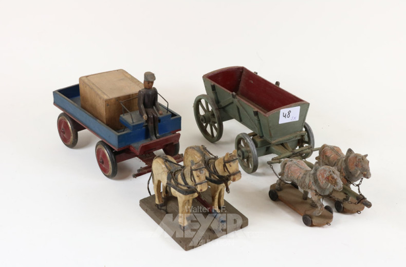 Holzgespanne ''Pferd und Wagen''