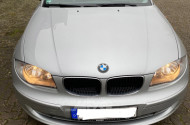 BMW 118i, silber