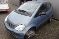 MERCEDES-BENZ A140, hellblau