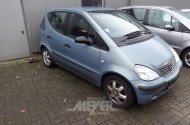 MERCEDES-BENZ A140, hellblau