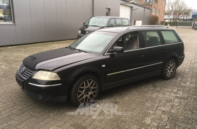 VOLKSWAGEN Passat W8 4Motion, schwarz