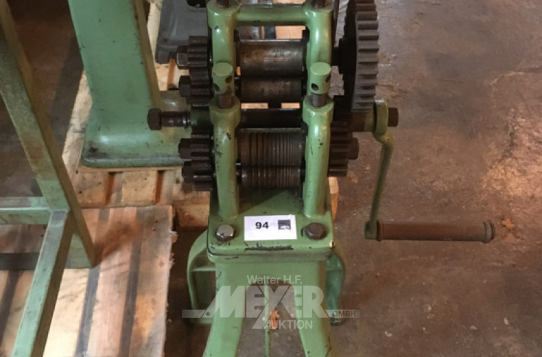 kl. Hand-Rundbiegemaschine