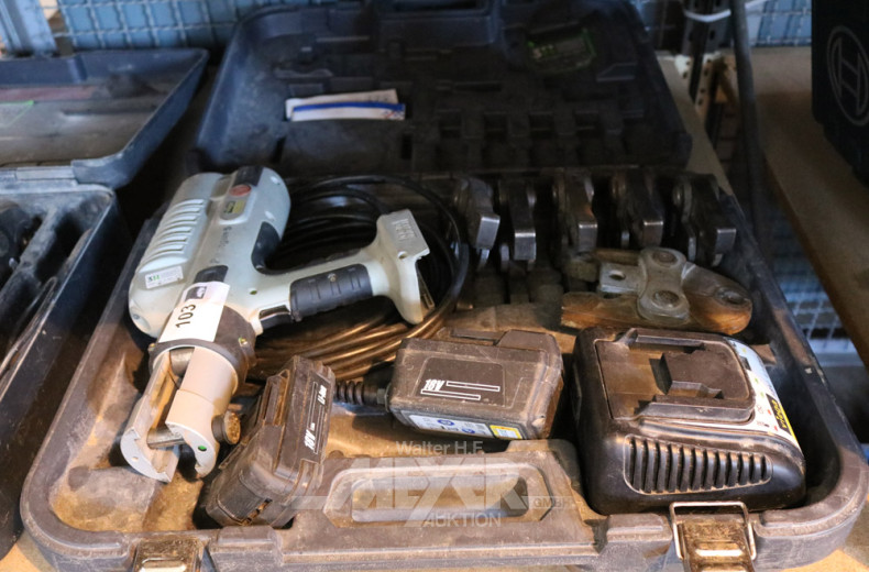 Akku-Muffenpresszange/Radialpresse