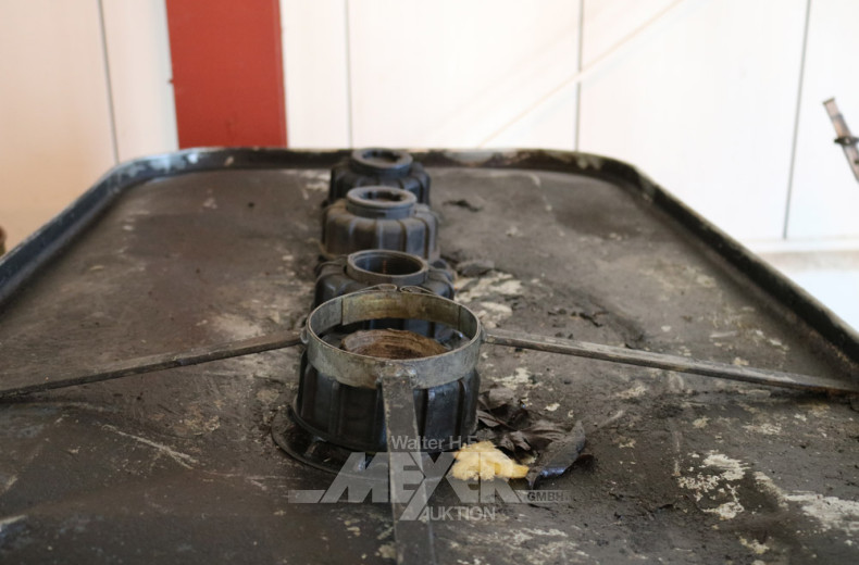 Vorrats- und Entsorgungstank