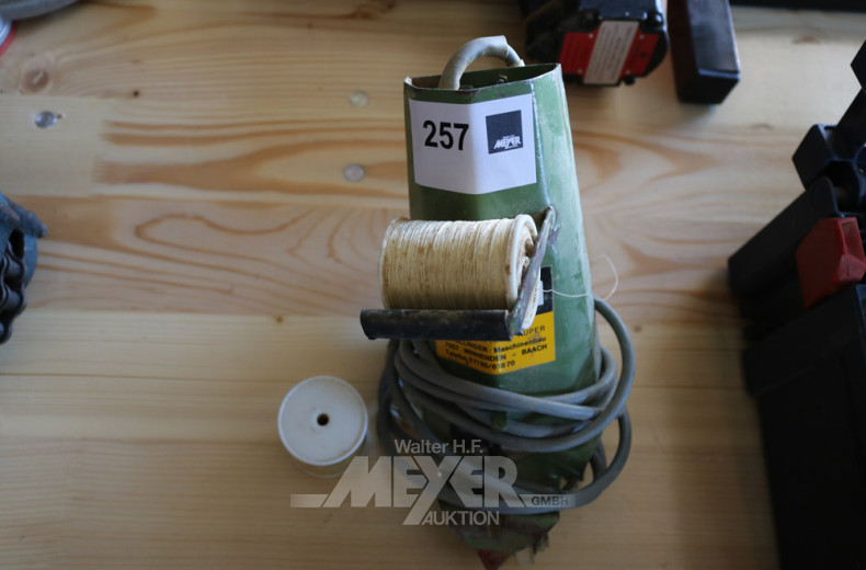 kl. Hand-Furniernähmaschine