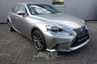 TOYOTA Lexus IS300H F Sport,