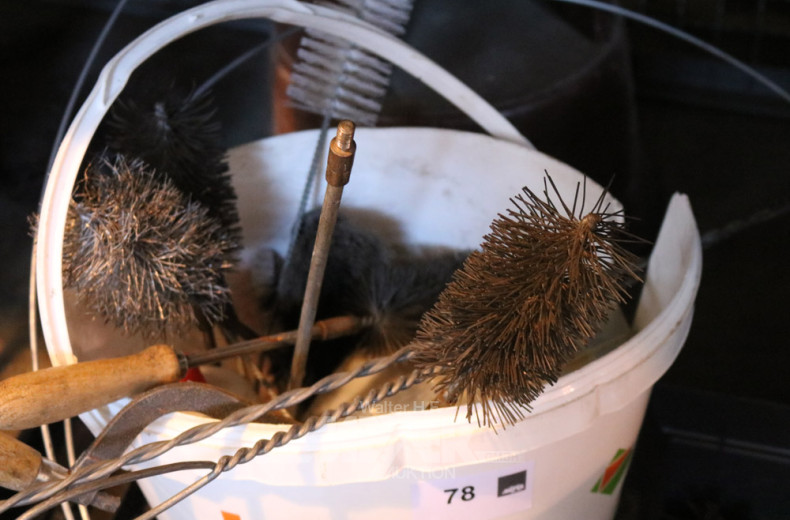 Posten Reinigungssonden mit Bürstköpfen