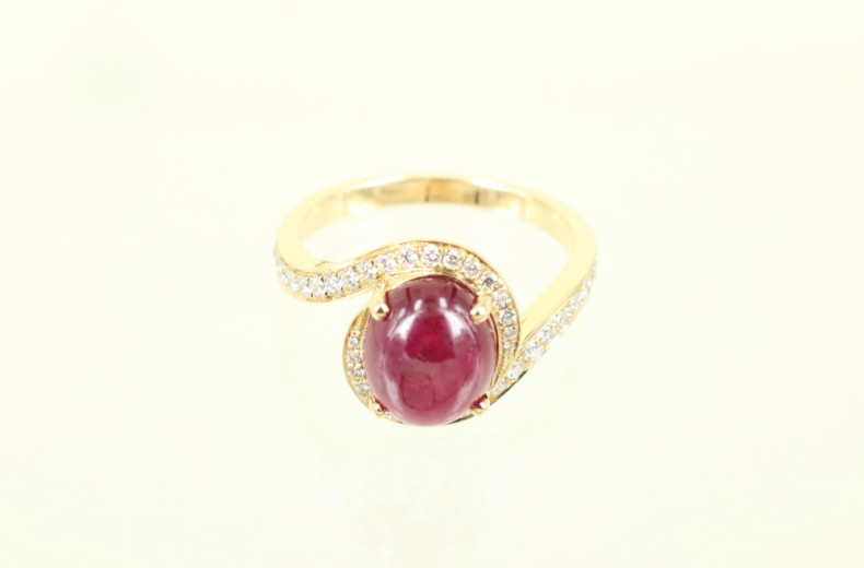 Damenring, 750er GG, besetzt mit