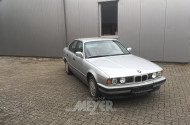BMW 520i, silber
