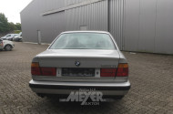 BMW 520i, silber