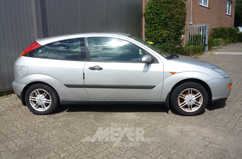 FORD Focus, silber