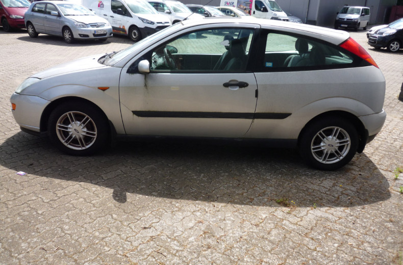 FORD Focus, silber