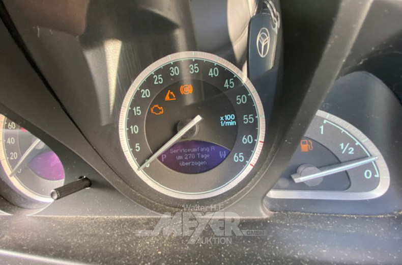 MERCEDES BENZ SL350, schwarz