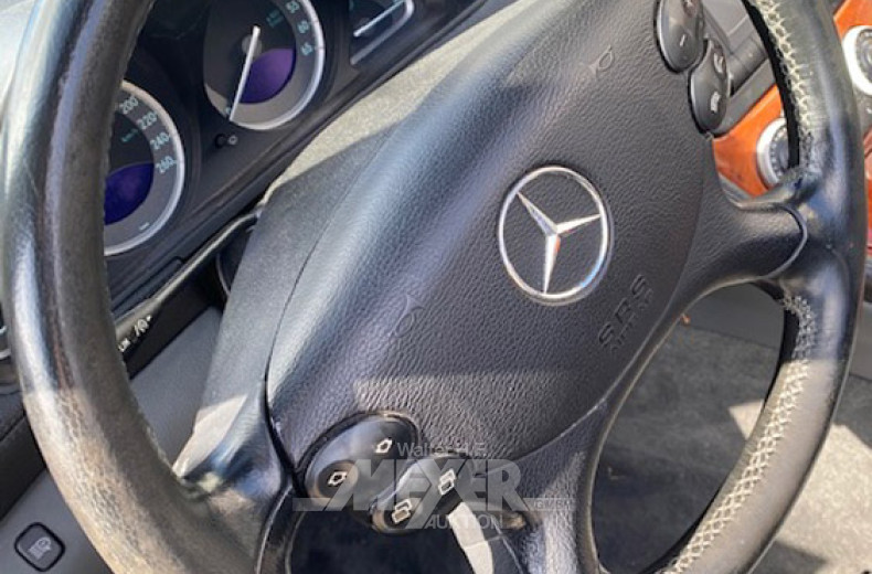 MERCEDES BENZ SL350, schwarz