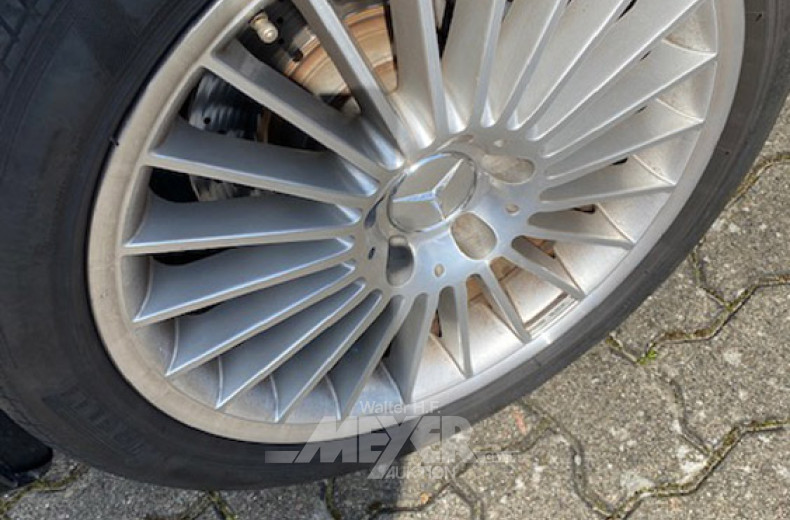 MERCEDES BENZ SL350, schwarz