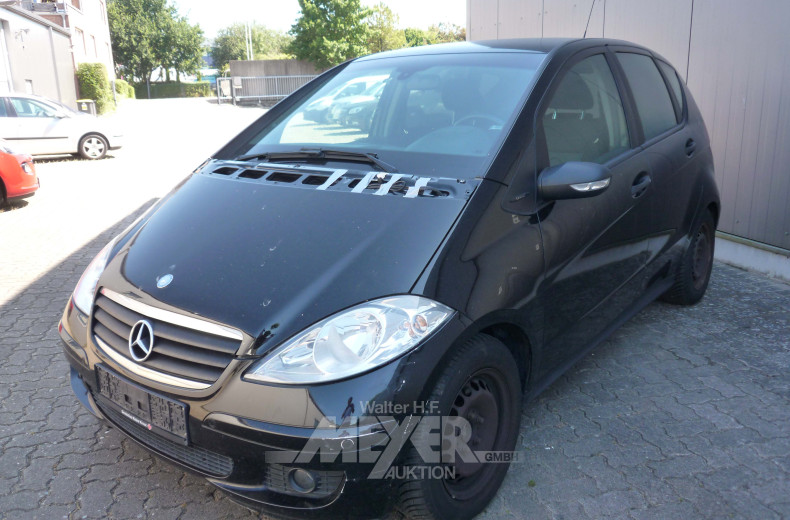 MERCEDES BENZ A 180 CDi, schwarz