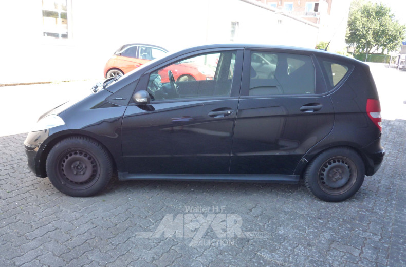MERCEDES BENZ A 180 CDi, schwarz